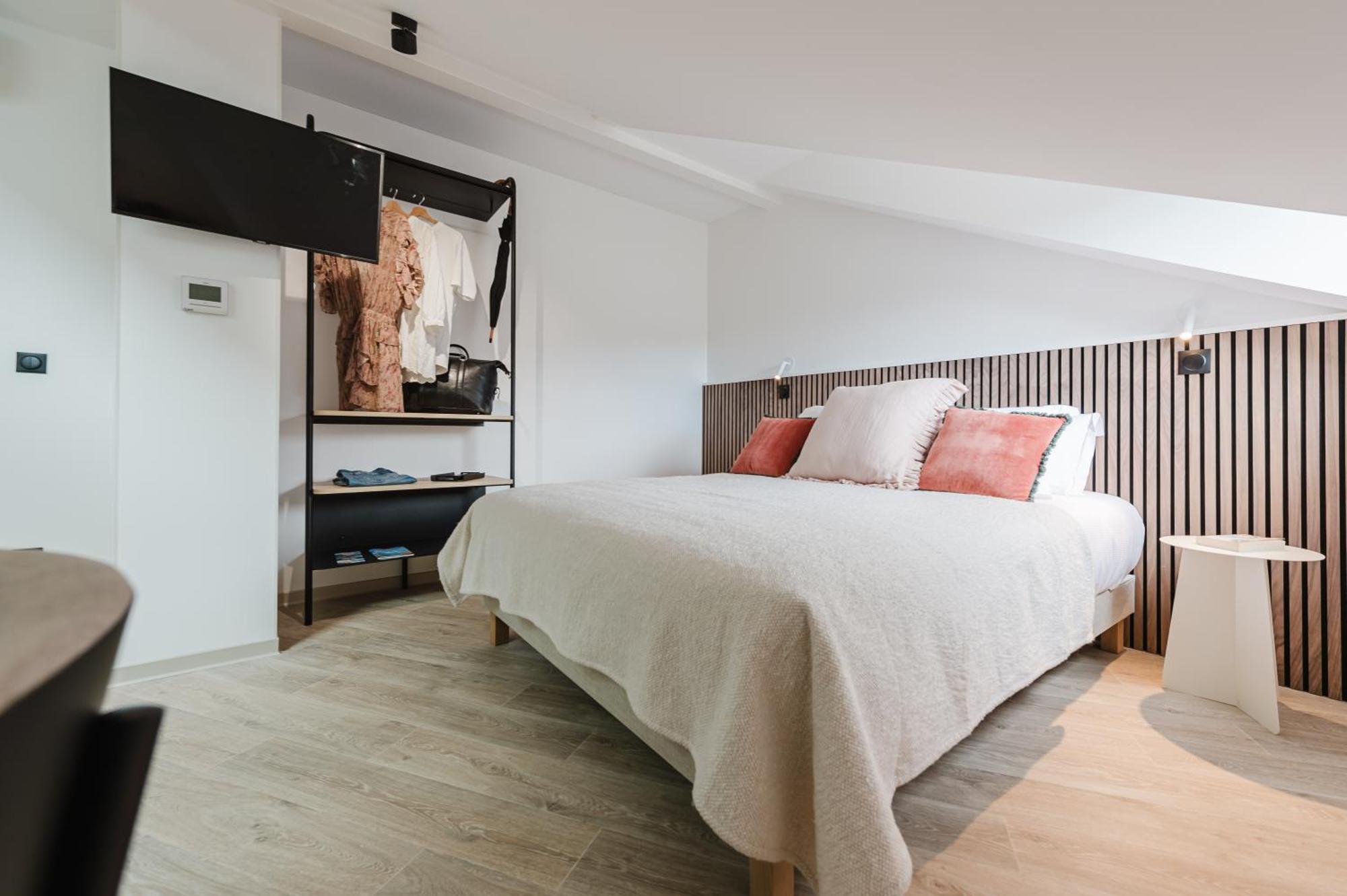 Appart Hotel Neostelia Annecy Luaran gambar