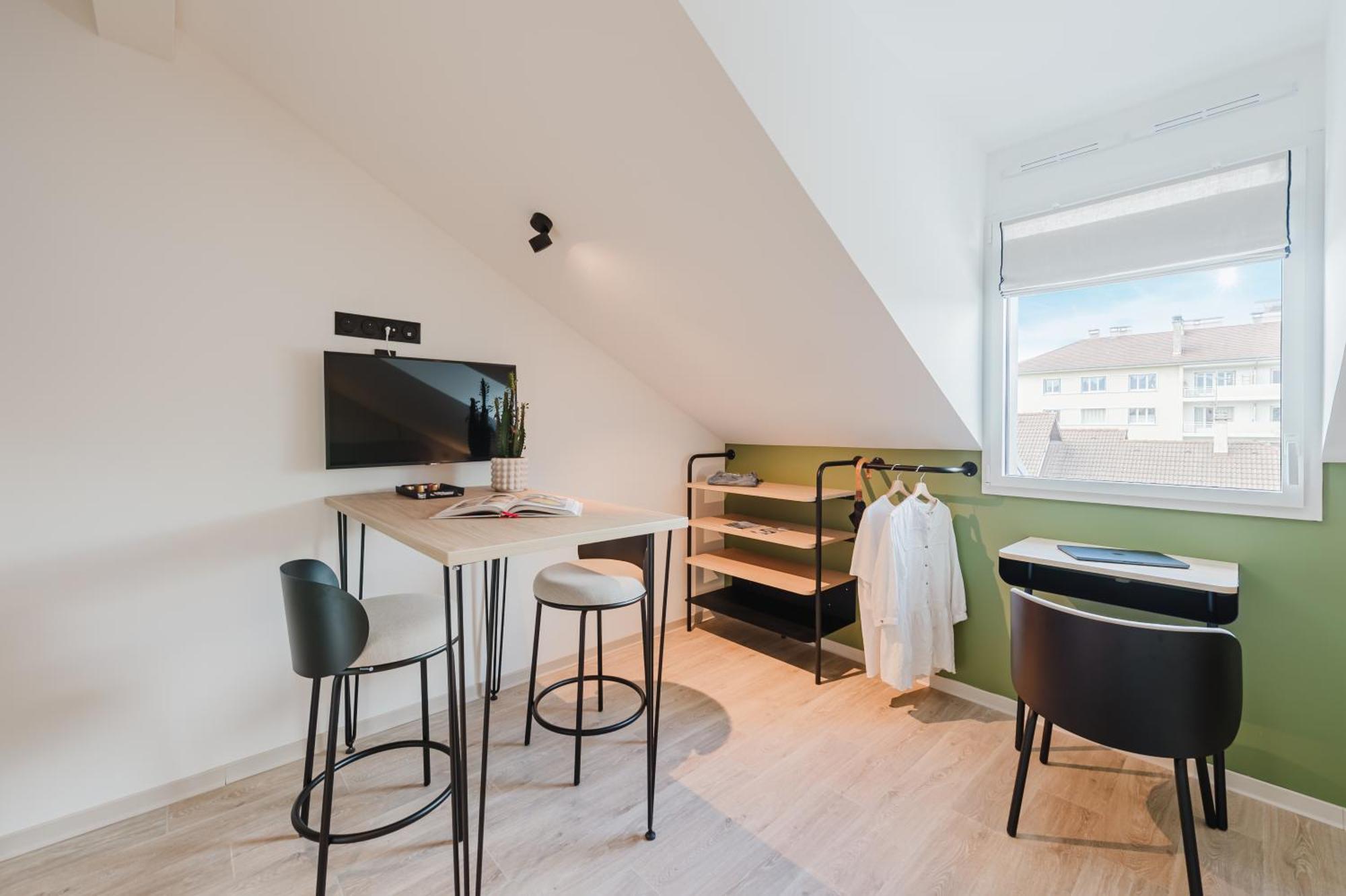 Appart Hotel Neostelia Annecy Luaran gambar