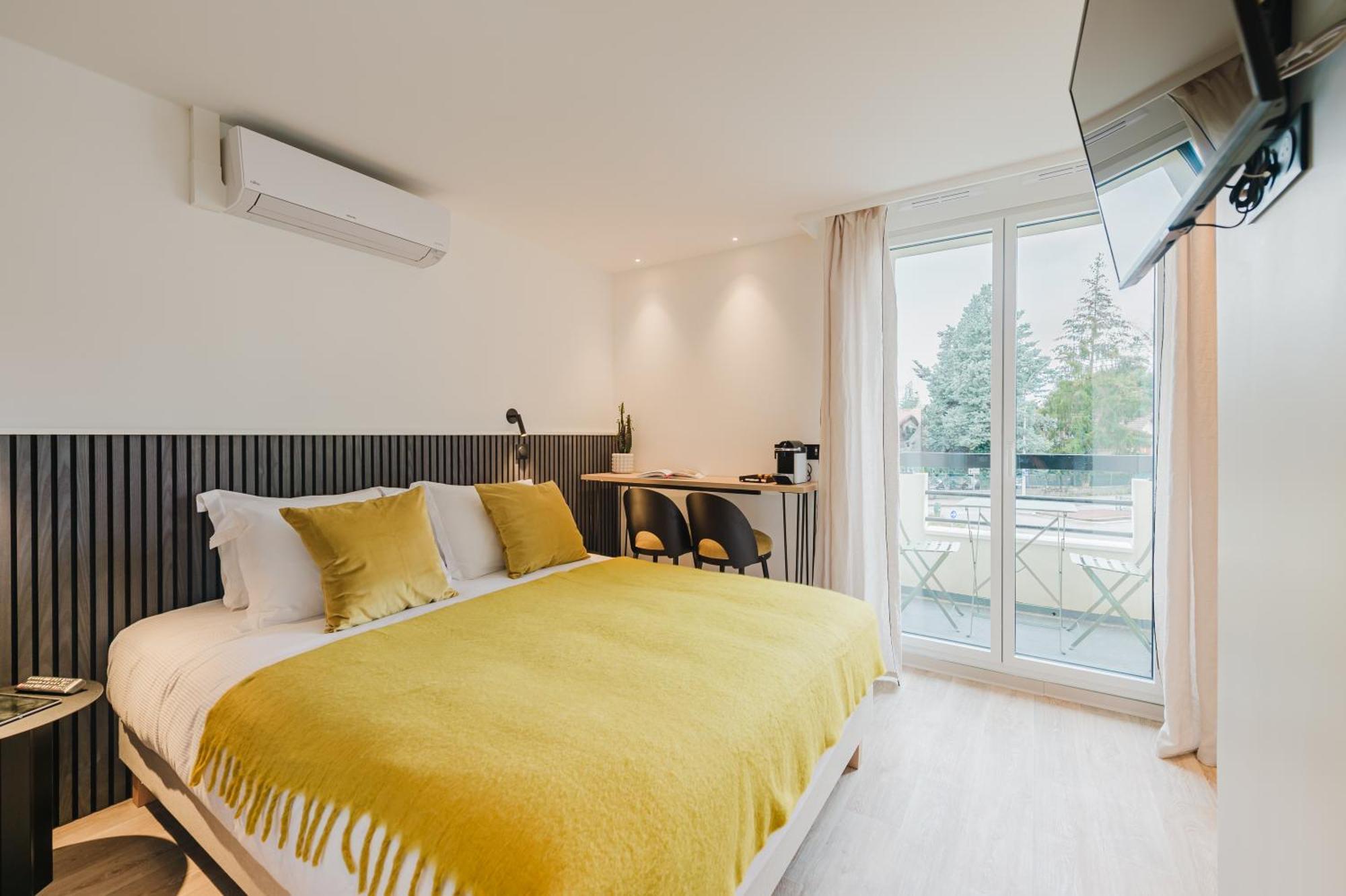 Appart Hotel Neostelia Annecy Luaran gambar
