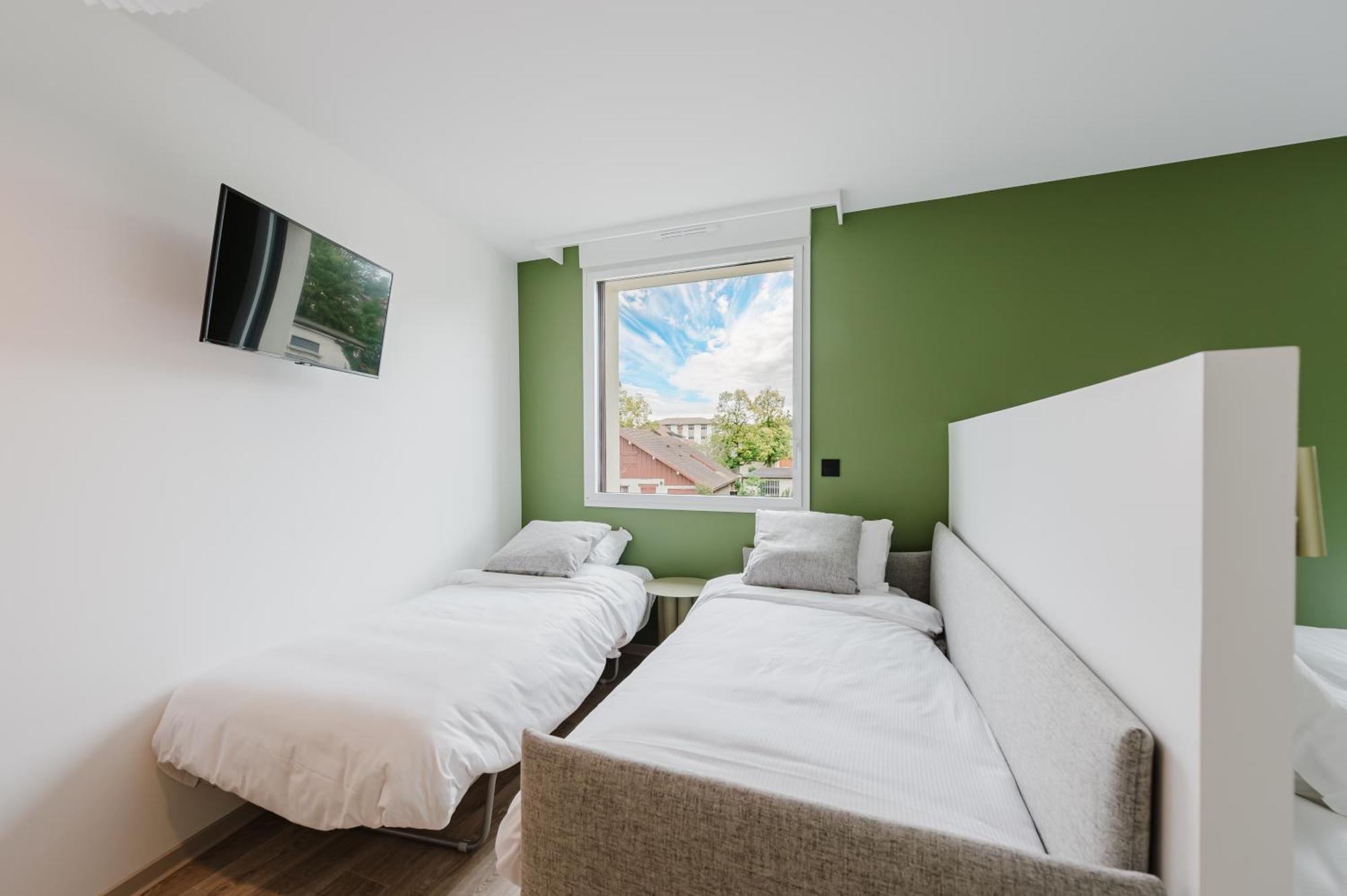 Appart Hotel Neostelia Annecy Luaran gambar