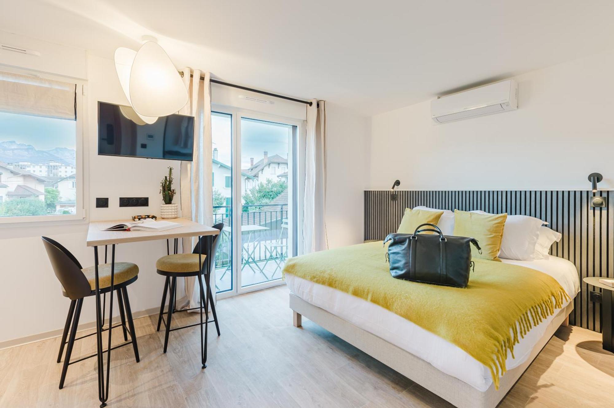 Appart Hotel Neostelia Annecy Luaran gambar