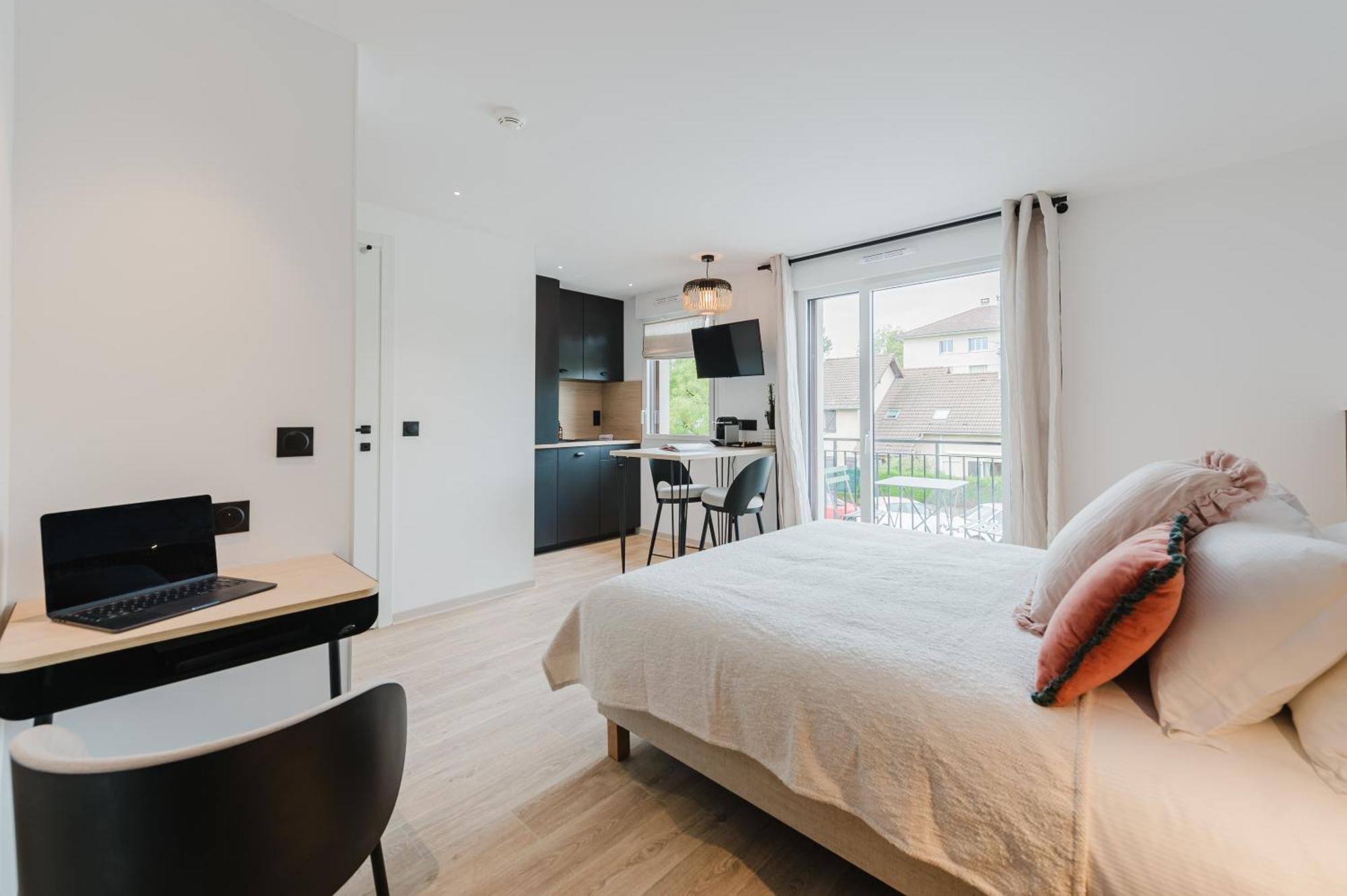 Appart Hotel Neostelia Annecy Luaran gambar