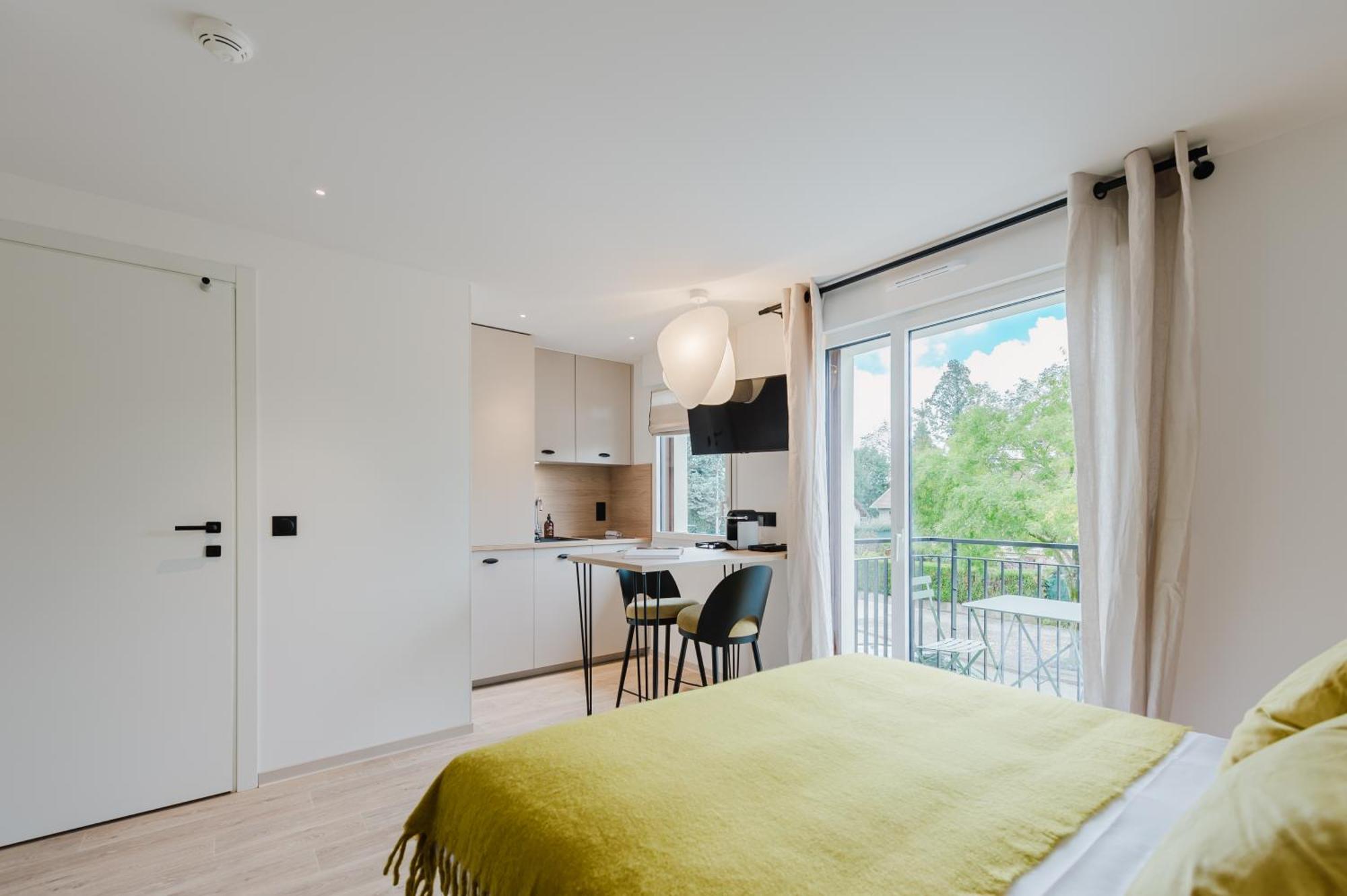 Appart Hotel Neostelia Annecy Luaran gambar