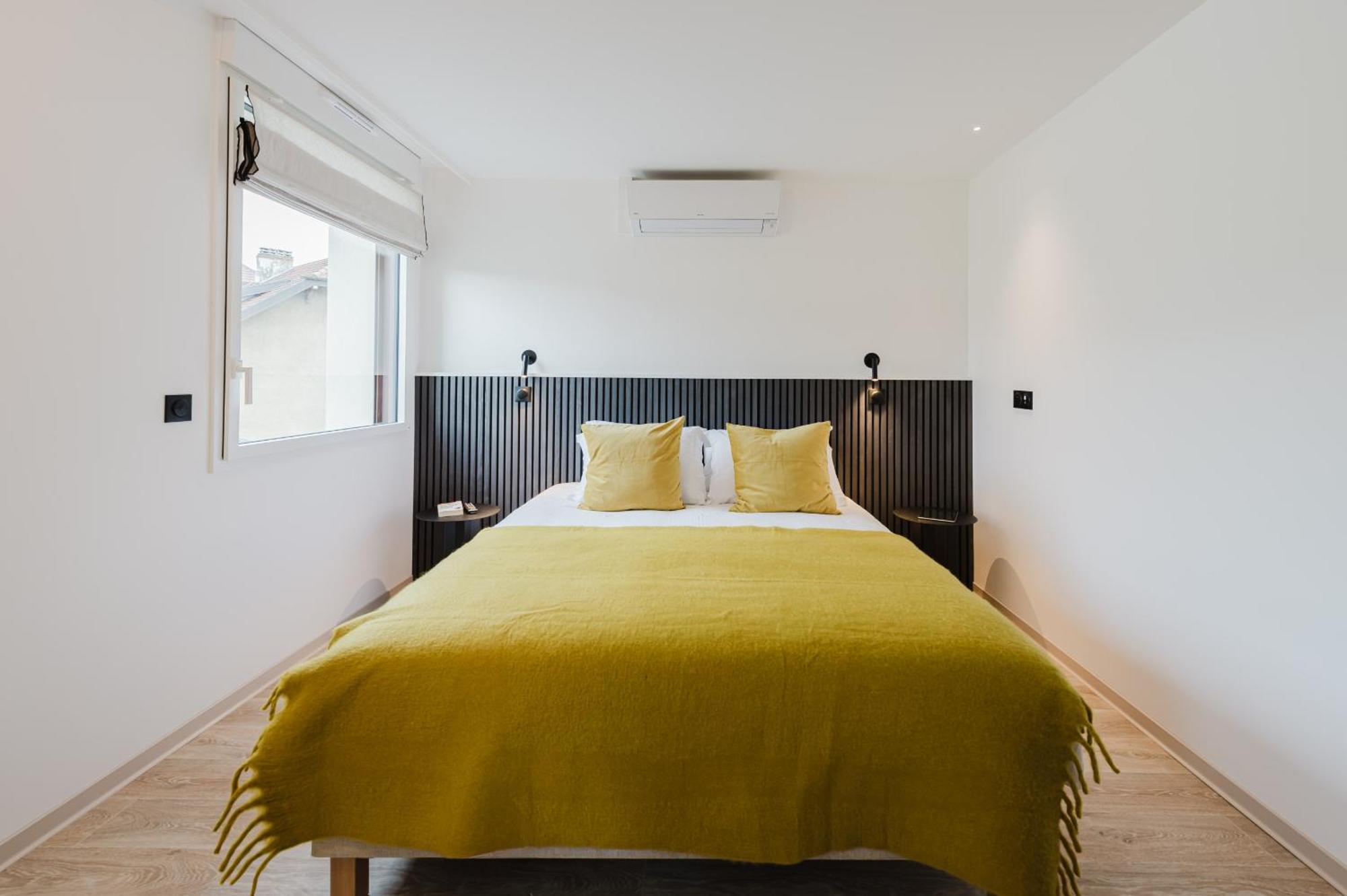 Appart Hotel Neostelia Annecy Luaran gambar